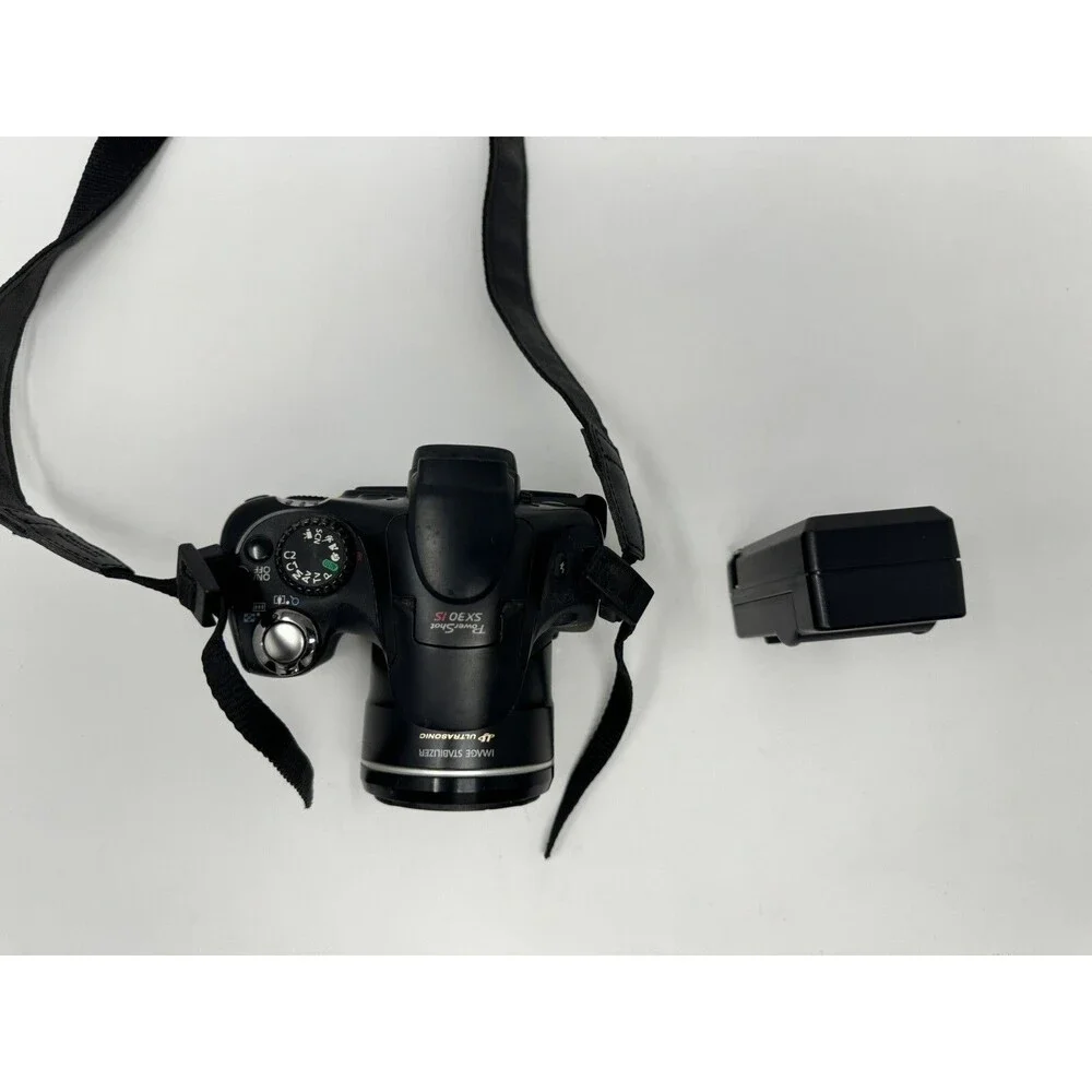 Canon SX30 SI Digital Camera - Read